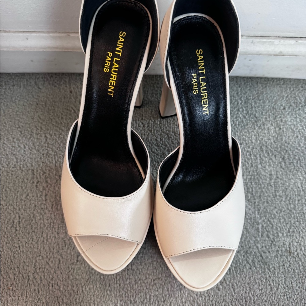 NWOT: Cream Platform Sandals - Picture 6 of 7